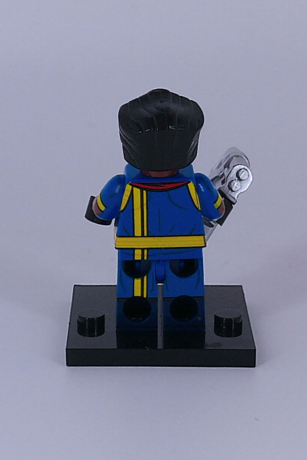 Custom Bishop 2" mini figure (Brick building)