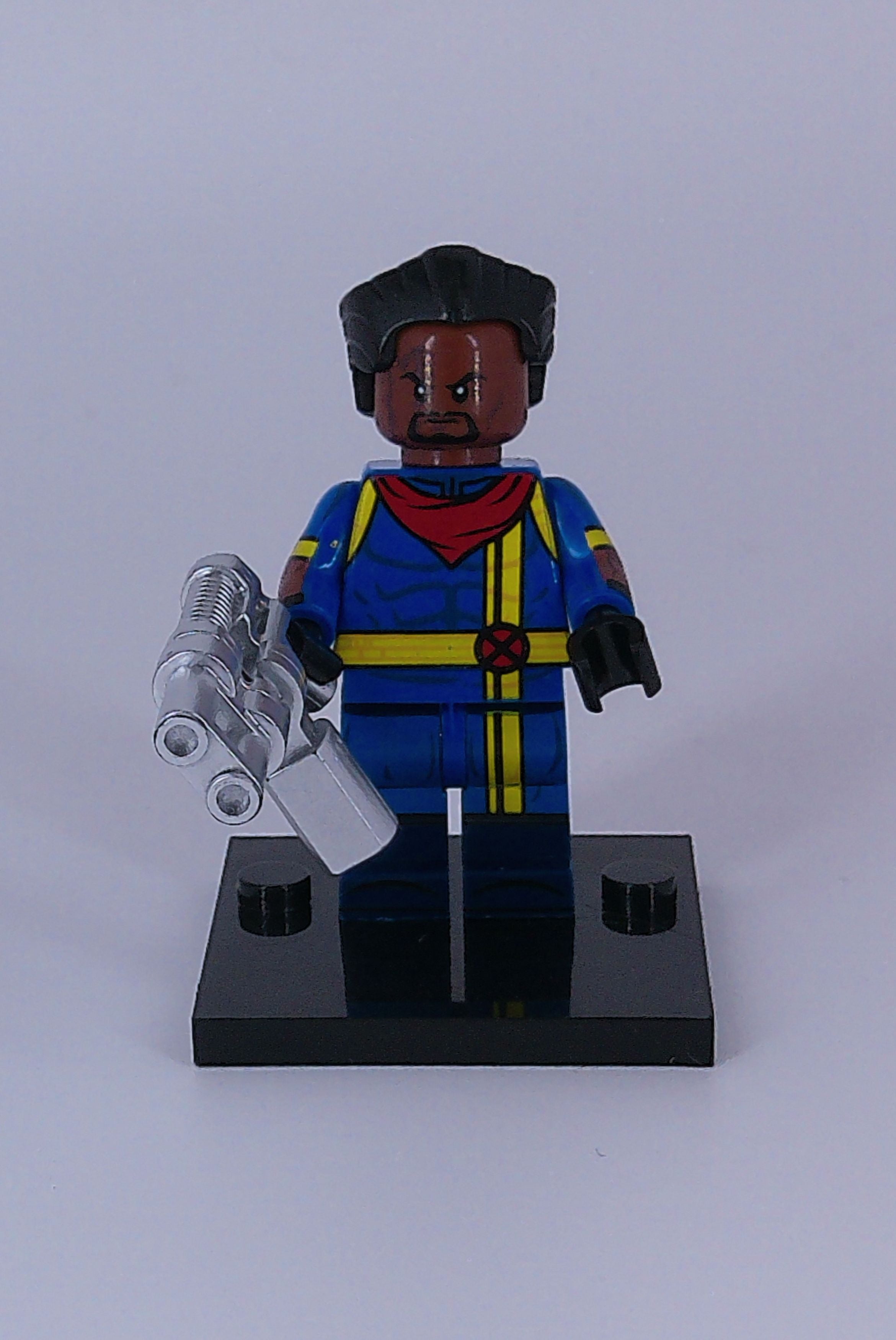 Custom Bishop 2" mini figure (Brick building)