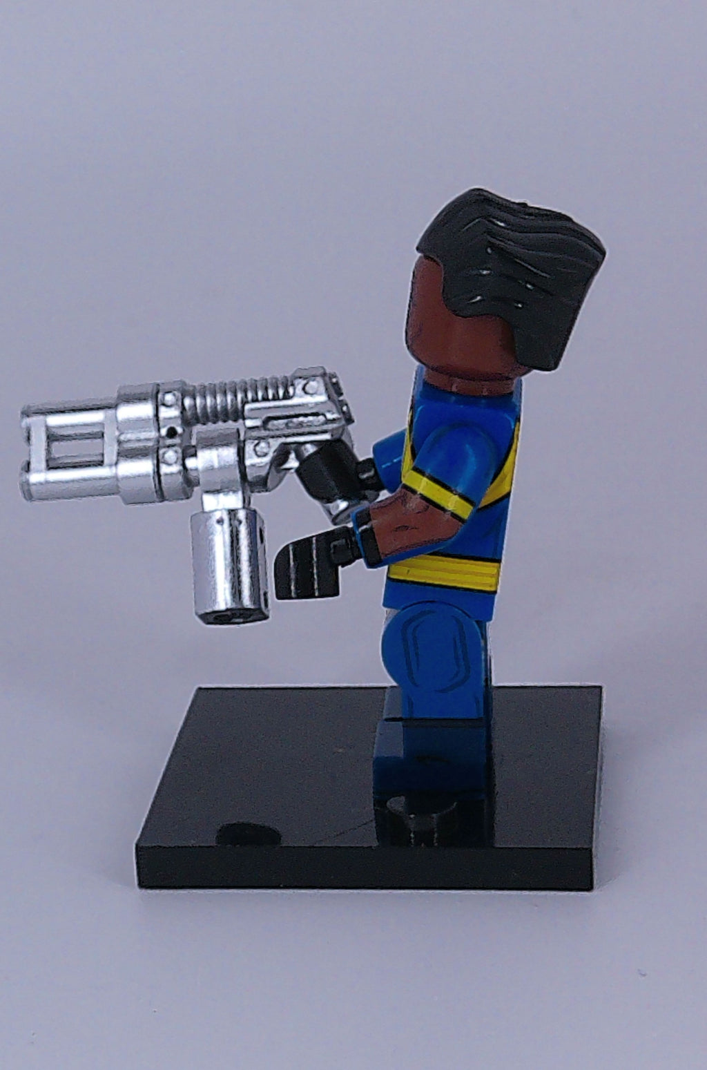 Custom Bishop 2" mini figure (Brick building)