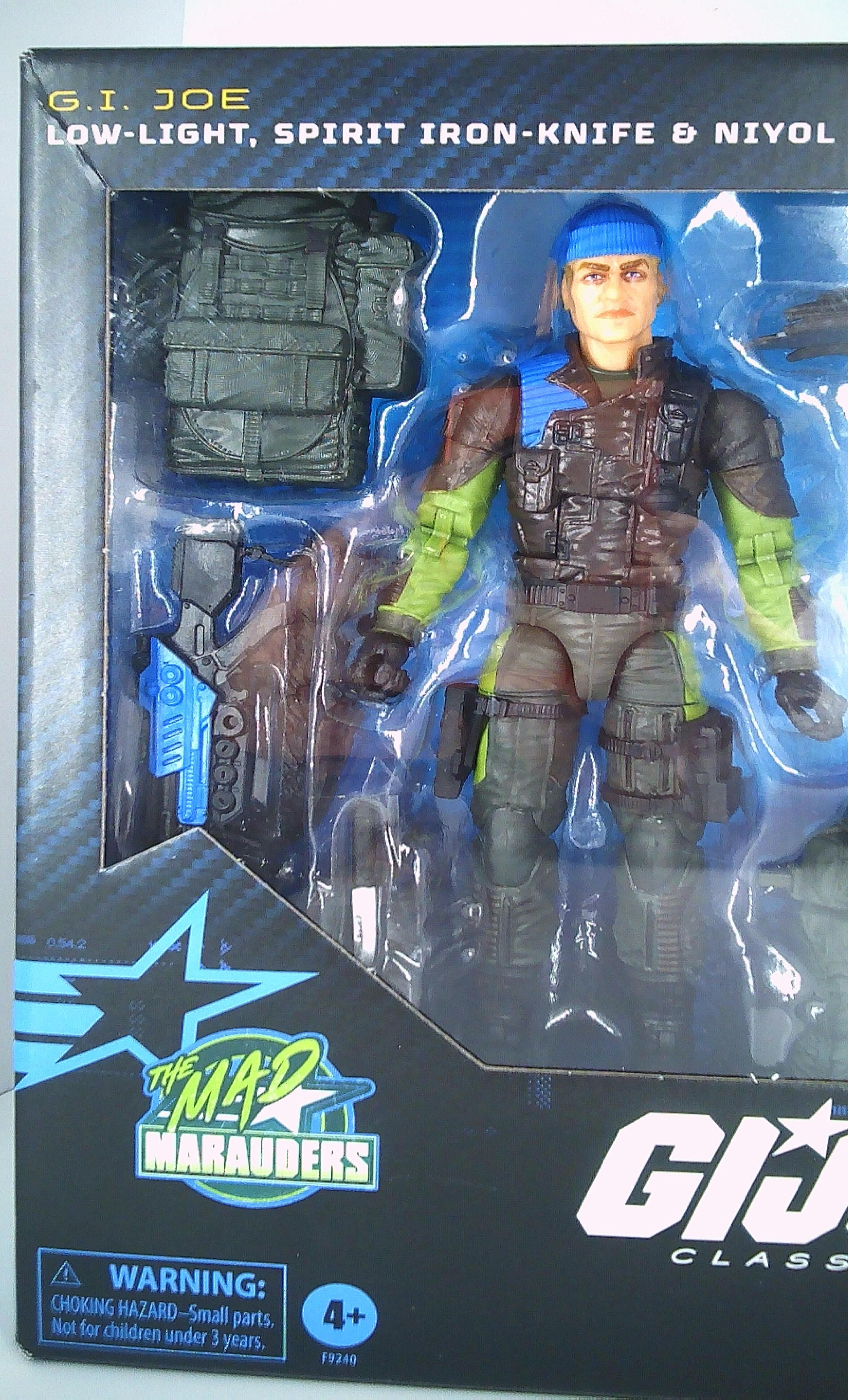low-Light & Spirit "Mad Marauders" 2-pack classified hasbro