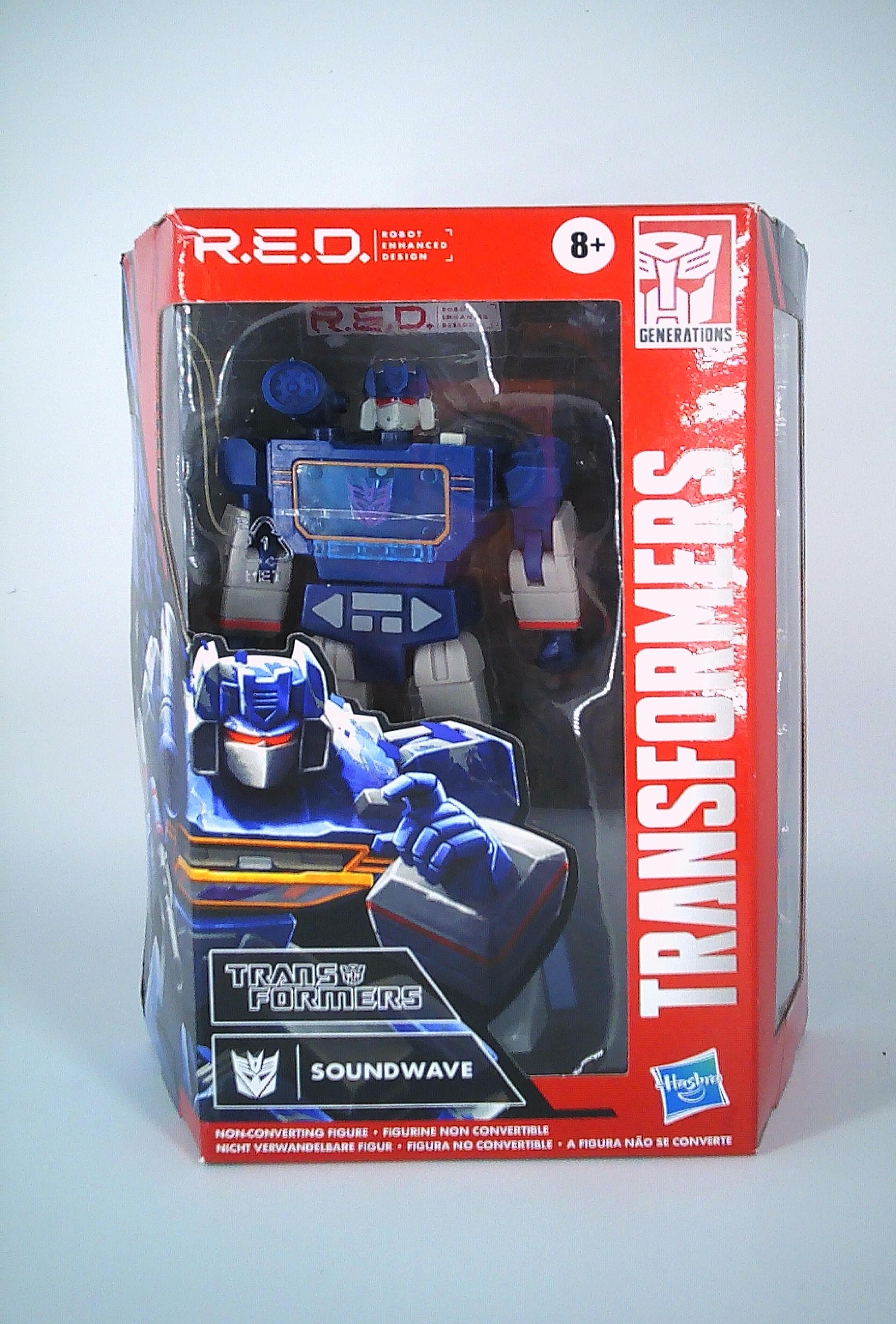 SoundWave "R.E.D." 6" figure Hasbro