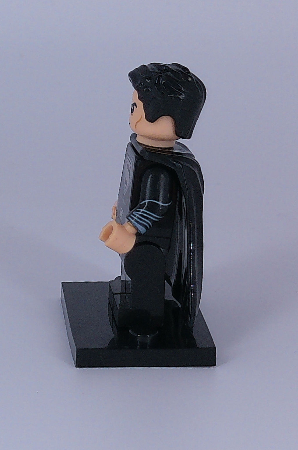 Custom Superman "Black suit" 2 inch mini figure (Brick building) Dc Comics