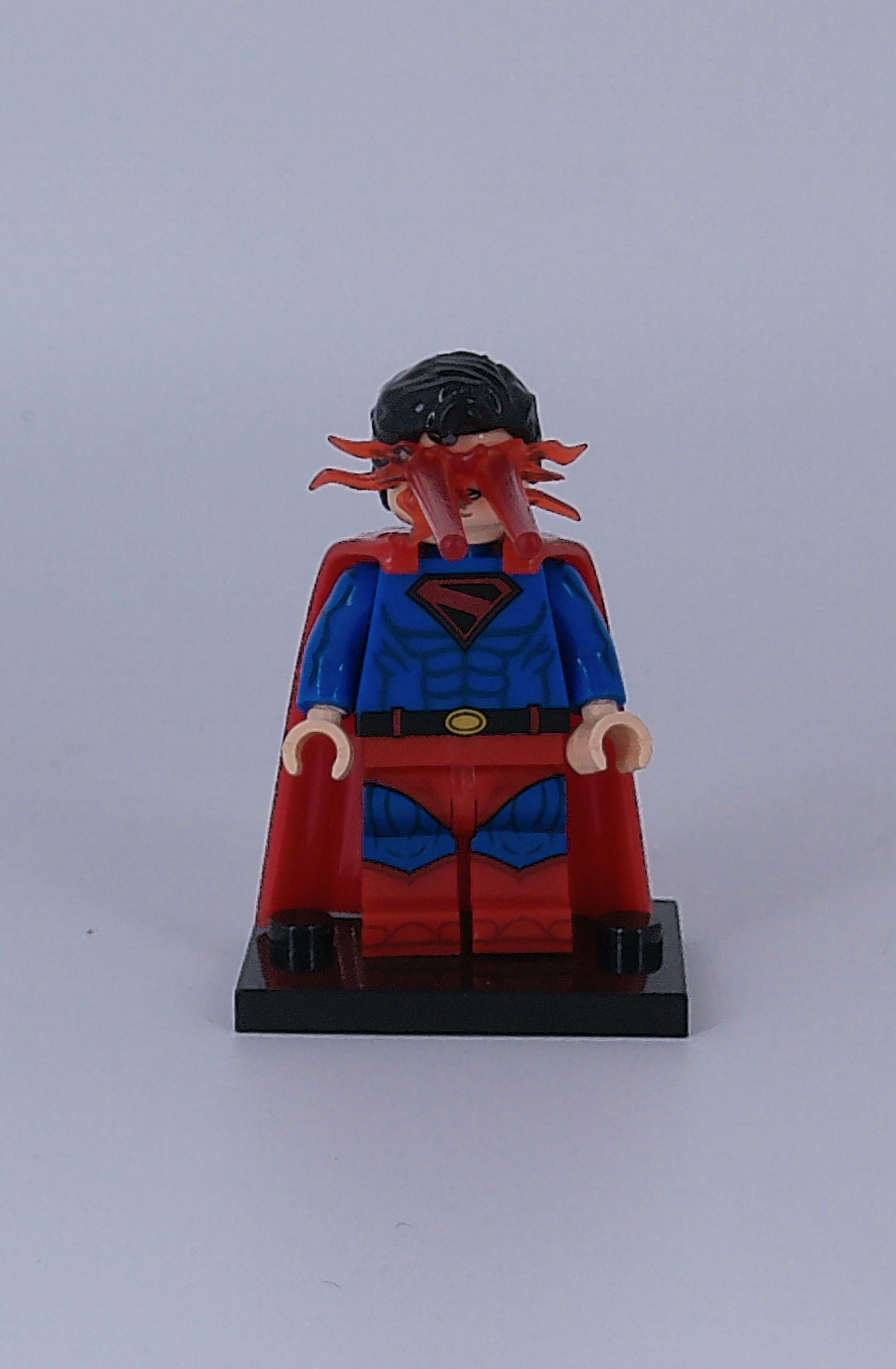 Custom Superman "Lazer eyes" 2 inch mini figure (Brick building) DC Comics