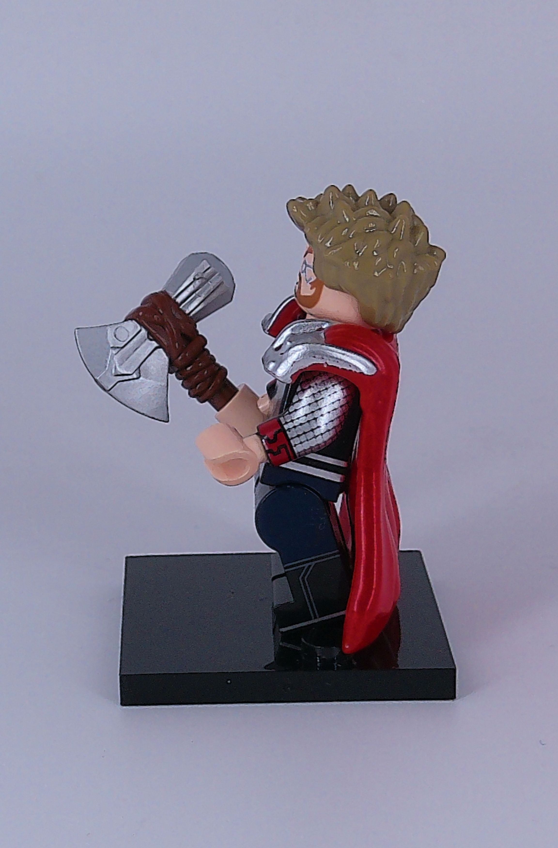 Custom Thor with Stormbreaker 2 inch mini figure (Brick building) Marvel