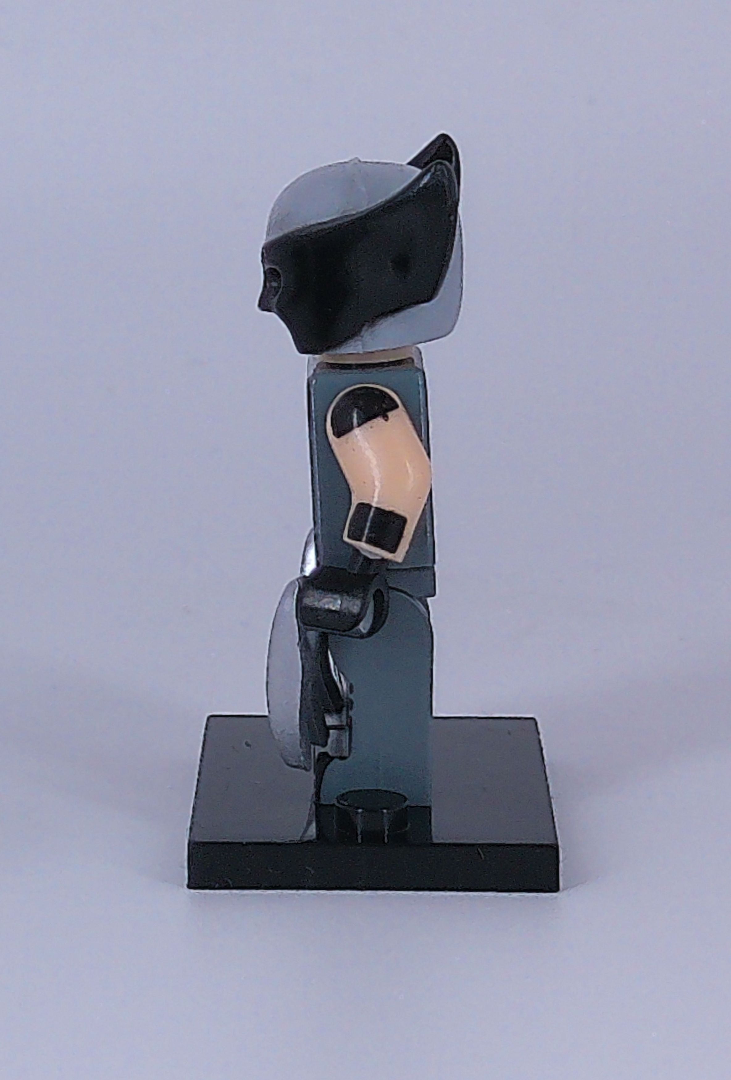 Custom Wolverine " X-Factor" 2 inch mini figure (Brick building) Marvel